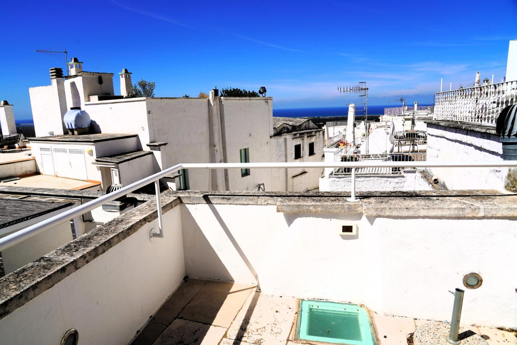 Dimora Lo Scrigno - Una Perla Nel Cuore Di Ostuni Exterior foto