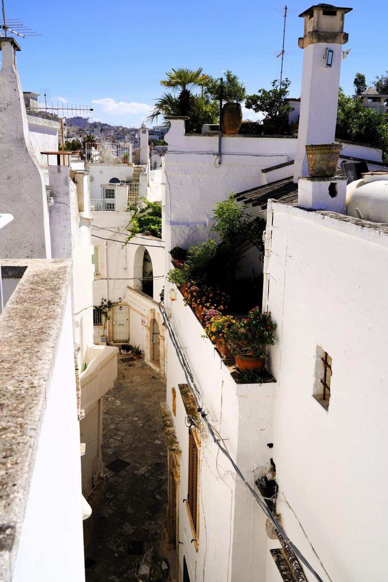 Dimora Lo Scrigno - Una Perla Nel Cuore Di Ostuni Exterior foto