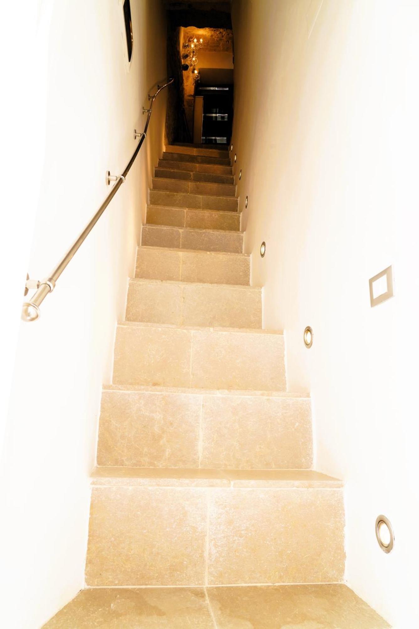 Dimora Lo Scrigno - Una Perla Nel Cuore Di Ostuni Exterior foto